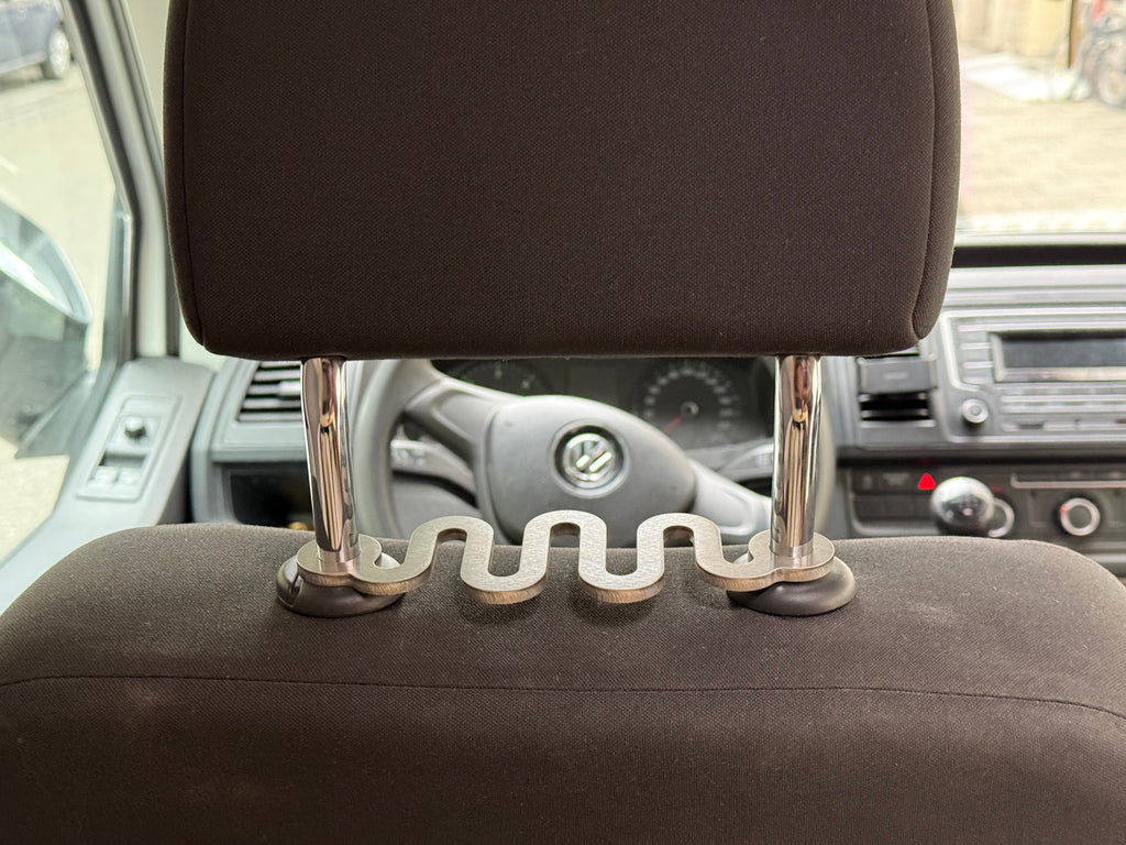 Hakenleiste aus rostfreiem Edelstahl für die Kopfstütze von VW T5, T6, Crafter und vielen anderen Fahrzeugen wie Camper, Wohnmobil, Adventare car, die zeitgleich als Aufstiegshilfe für das Aufstelldach verwendet werden kann